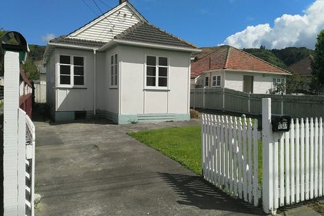 Photo of property in 1/37 Biddle Crescent, Taita, Lower Hutt, 5011