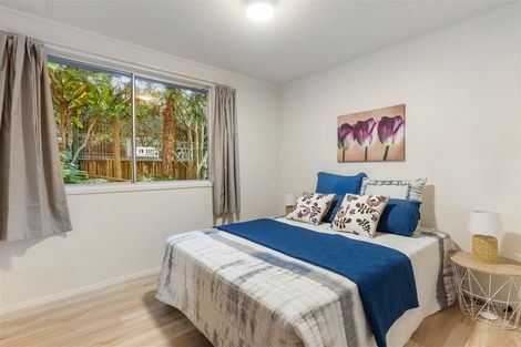 Photo of property in 22 Korotaha Terrace, Rothesay Bay, Auckland, 0630