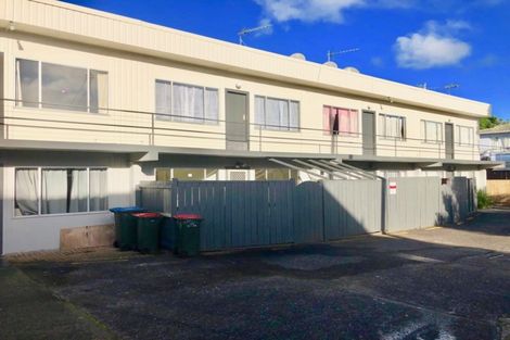 Photo of property in 5/10a Arabi Street, Sandringham, Auckland, 1041