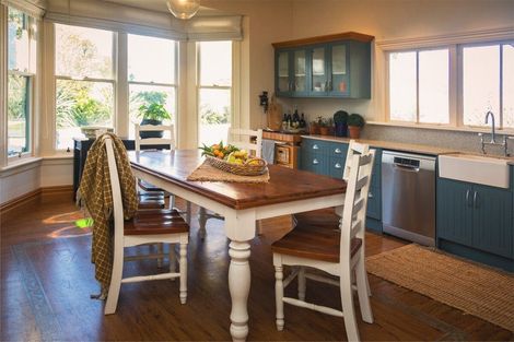 Photo of property in 100 Rowley Crescent, Grovetown, Blenheim, 7202