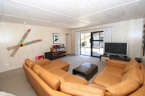 Photo of property in 112 Winslow Place, Matarangi, Whitianga, 3592