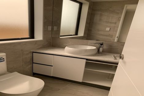 Photo of property in 47 Hikuawa Road, Flat Bush, Auckland, 2019