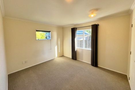 Photo of property in 5a Newton Place, Westbrook, Palmerston North, 4412