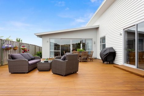 Photo of property in 7 Tiritiri Moana Drive, Pegasus, 7612