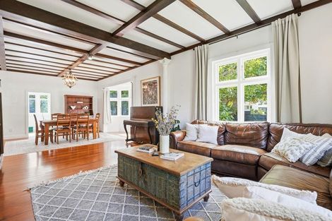 Photo of property in 5 Parkes Avenue, Saint Johns Hill, Whanganui, 4501