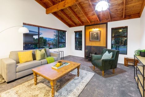 Photo of property in 54 Exploration Way, Whitby, Porirua, 5024