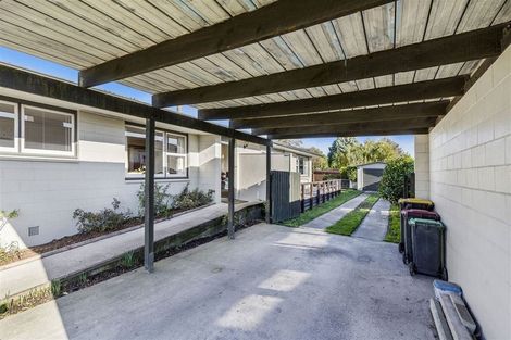 Photo of property in 69 Cotswold Avenue, Bishopdale, Christchurch, 8053