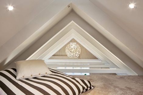 Photo of property in 12 Lysnar Street, Okitu, Gisborne, 4010