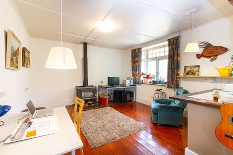 Photo of property in 20 Lyndhurst Street, Takaro, Palmerston North, 4412