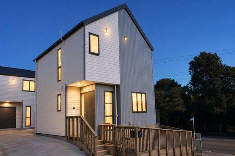 Photo of property in 1 Korokio Lane, Henderson, Auckland, 0612