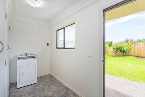 Photo of property in 2 Hamilton Crescent, Whitianga, 3510