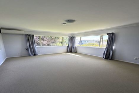 Photo of property in 3 Parakai Street, Paraparaumu, 5032