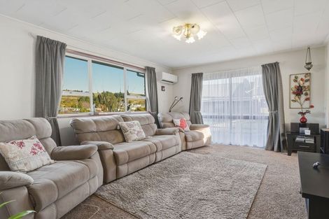 Photo of property in 11 Bell Crescent, Concord, Dunedin, 9018