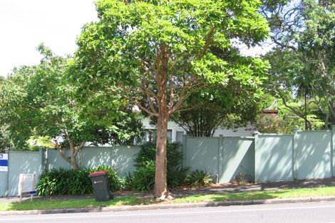 Photo of property in 27 Terry Street, Blockhouse Bay, Auckland, 0600