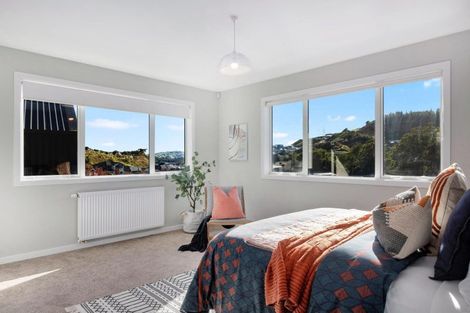 Photo of property in 51 Banks Boulevard, Whitby, Porirua, 5024
