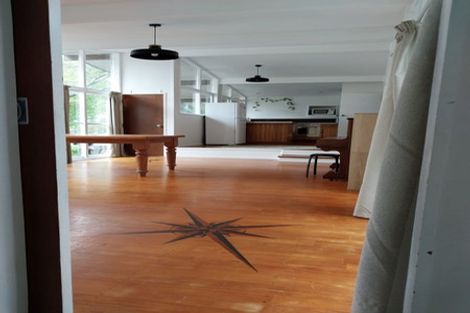 Photo of property in 23 Arosa Place, Forrest Hill, Auckland, 0620