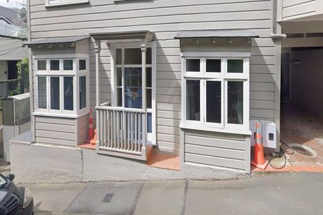 Photo of property in 23 Hay Street, Oriental Bay, Wellington, 6011