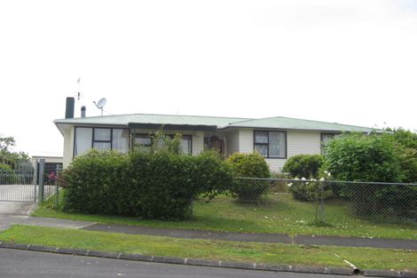Photo of property in 15 Paine Place, Mangere, Auckland, 2022