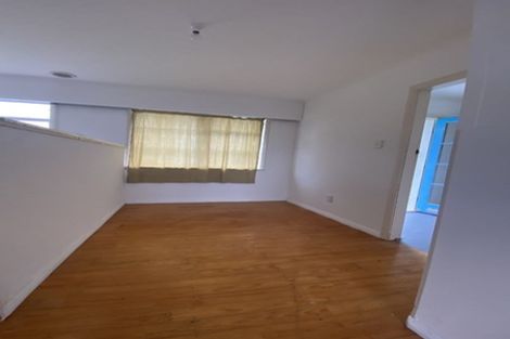 Photo of property in 16 Lincoln Road, Manurewa East, Auckland, 2102