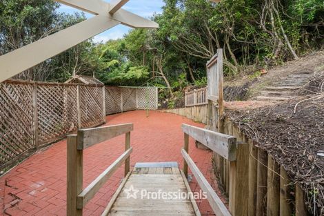 Photo of property in 79 Sunbrae Drive, Silverstream, Upper Hutt, 5019