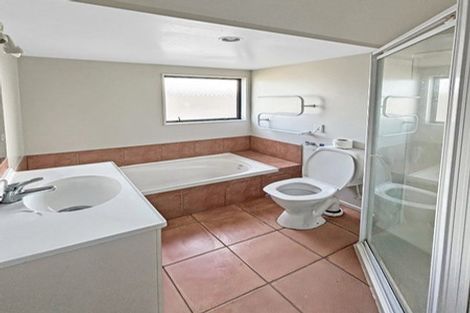 Photo of property in 4/243 Salisbury Street, Christchurch Central, Christchurch, 8013