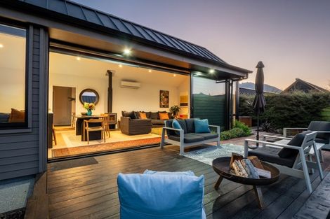 Photo of property in 5 Parera Lane, Jacks Point, Queenstown, 9371