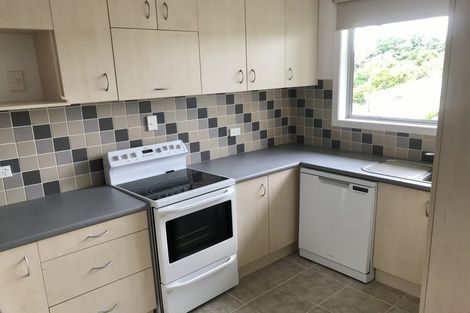 Photo of property in 134g Huatoki Street, Frankleigh Park, New Plymouth, 4310