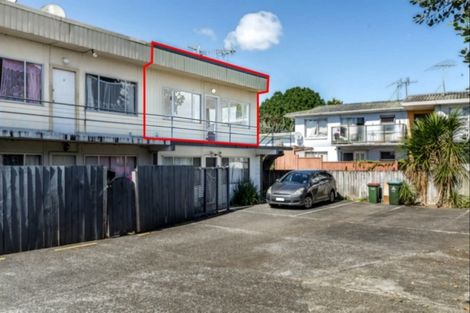 Photo of property in 8/10a Arabi Street, Sandringham, Auckland, 1041