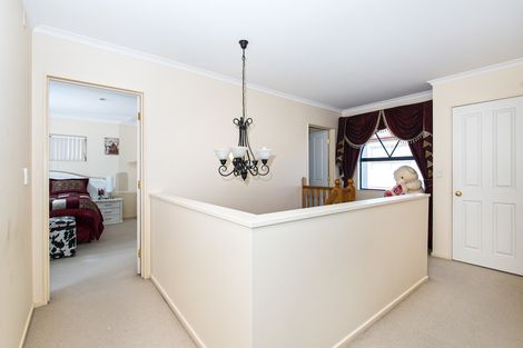 Photo of property in 4a School Road, Te Atatu South, Auckland, 0610