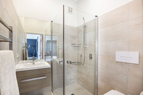 Photo of property in 5 Burwah Street, Berhampore, Wellington, 6023