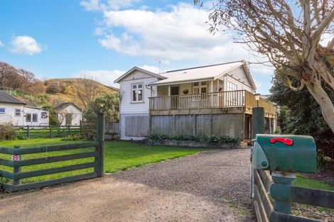 Photo of property in 20 Charles Street, Tinui, Masterton, 5889