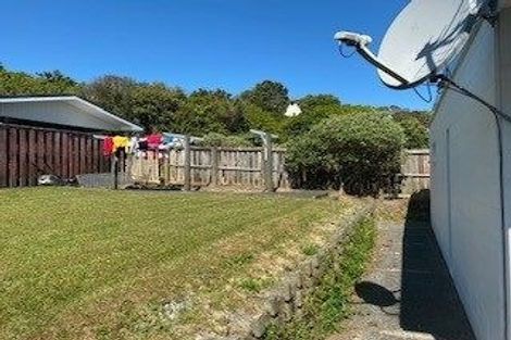 Photo of property in 15b Cypress Drive, Maungaraki, Lower Hutt, 5010