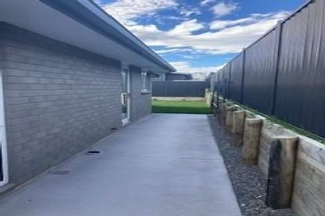 Photo of property in 20 Pioneer Crescent, Omokoroa, 3114