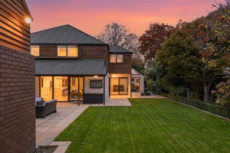 Photo of property in 7 Glandovey Road, Fendalton, Christchurch, 8052