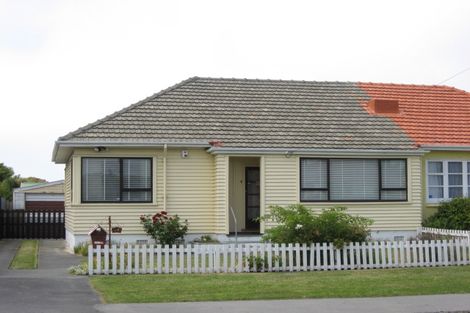 Photo of property in 57 Cumnor Terrace, Woolston, Christchurch, 8023