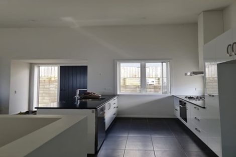 Photo of property in 22b Mandalay Terrace, Khandallah, Wellington, 6035