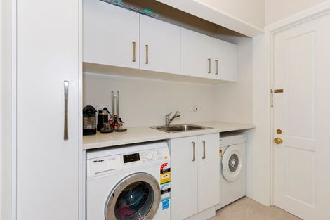 Photo of property in 1 Trumble Lane, Huntsbury, Christchurch, 8022