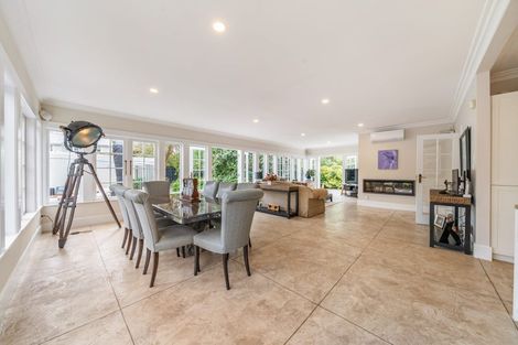 Photo of property in 291 Fergusson Drive, Heretaunga, Upper Hutt, 5018