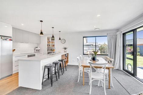 Photo of property in 309 Halswell Junction Road, Halswell, Christchurch, 8025