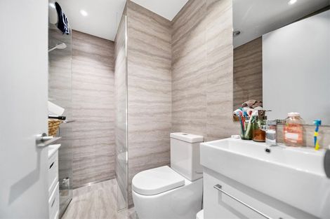 Photo of property in 2/39 Cherry Blossom Avenue, Frankton, Queenstown, 9300