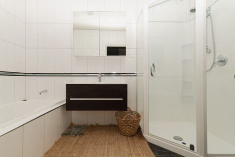 Photo of property in 74 Oakway Drive, Schnapper Rock, Auckland, 0632