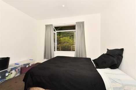 Photo of property in 42 Flinders Road, Heathcote Valley, Christchurch, 8022