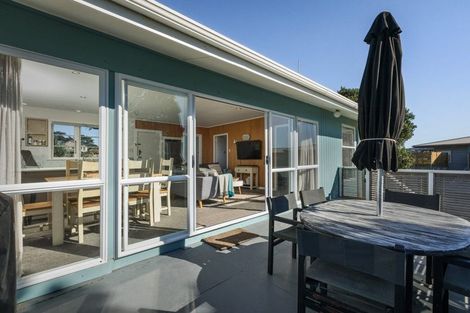 Photo of property in 116 Seaforth Road, Waihi Beach, 3611