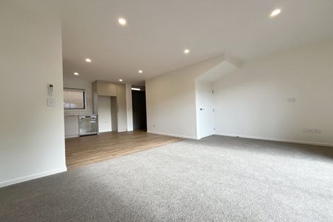Photo of property in 2/176 England Street, Linwood, Christchurch, 8011