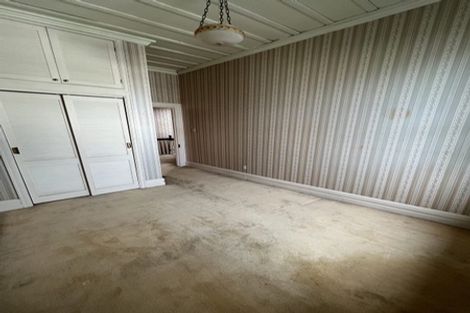 Photo of property in 152 Calliope Road, Stanley Point, Auckland, 0624