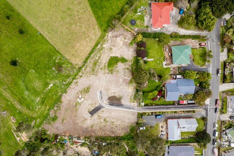 Photo of property in 18 Owen Street, Green Island, Dunedin, 9018