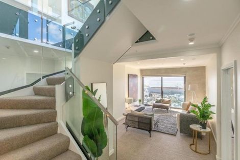 Photo of property in Frame Apartments, 1601/111 Molesworth Street, Thorndon, Wellington, 6011