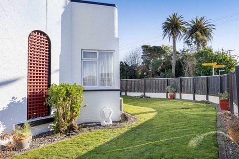 Photo of property in 227 South Road, Hawera, 4610