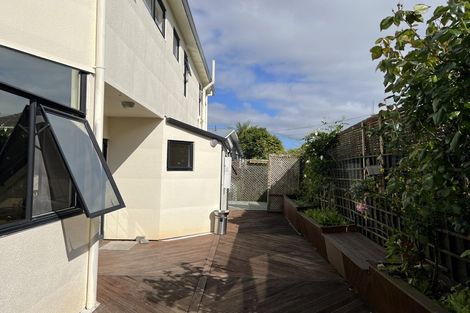 Photo of property in 1/94 Jutland Road, Hauraki, Auckland, 0622