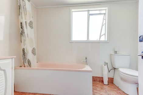 Photo of property in 970 State Highway 3, Kai Iwi, Whanganui, 4574